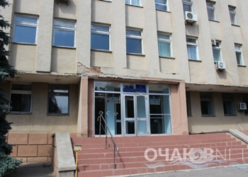 Просто «устали»: в Очакове двое депутатов досрочно сложили мандаты