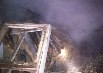На Николаевщине спасатели обнаружили в горящем доме мертвого хозяина