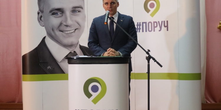 Сенкевич: «Планируем до 2022 года отремонтировать все дороги частного сектора в Корабельном районе»