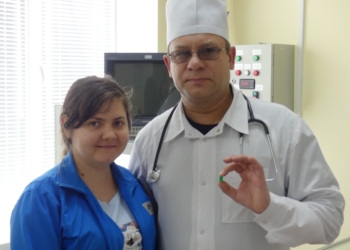 Николаевские медики спасли молодую женщину, которая случайно вдохнула колпачок от спрея