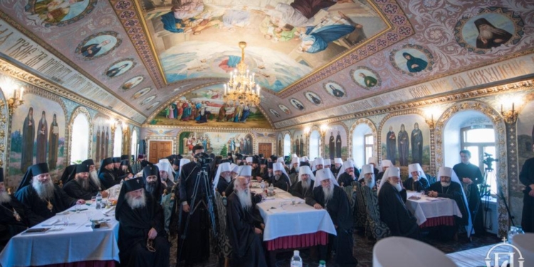 Эксперт о Соборе: Никакого единства между иерархами УПЦ МП нет