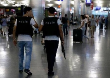Везла два кило кокаина: в аэропорту Стамбула задержали украинку