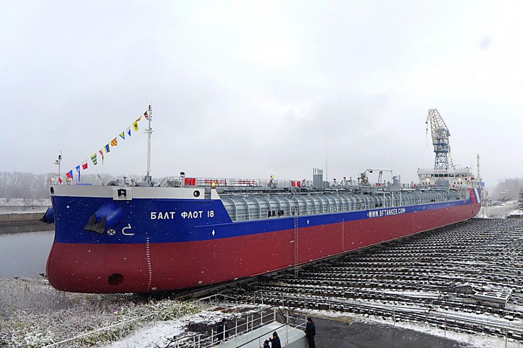В акваторию Николаева зашел российский танкер «Балтфлот 18» фирмы из санкционного списка 1