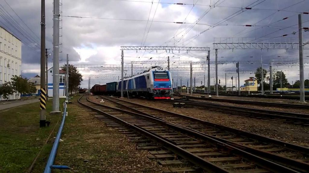 «Укрзализныця»: поезда на электротяге в Николаев запустят в 2022 году 1