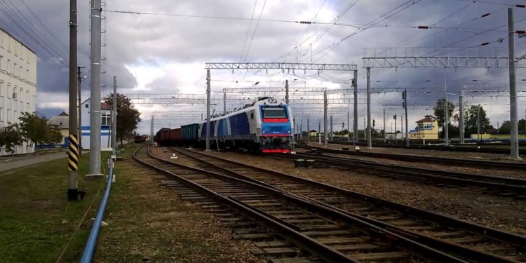 «Укрзализныця»: поезда на электротяге в Николаев запустят в 2022 году