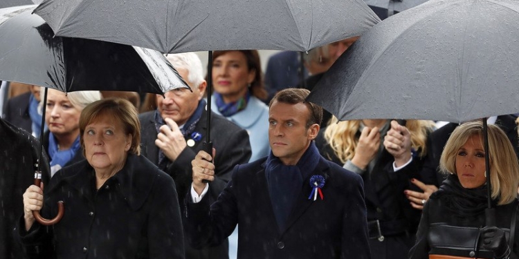 70 мировых лидеров отметили в Париже столетие окончания Первой мировой войны