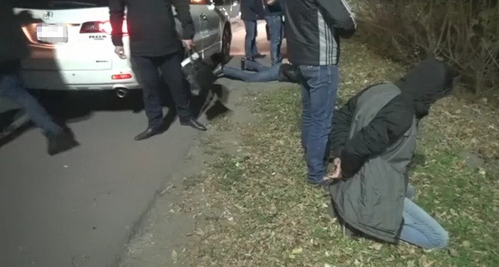 СБУ разоблачила банду вымогателей, состоявшую из полицейских