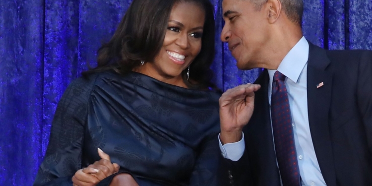 Обама решил спродюсировать кино про Трампа