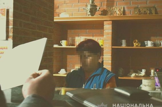 В Николаеве «банщица» за вознаграждение устраивала клиентам развлечения с девушками легкого поведения