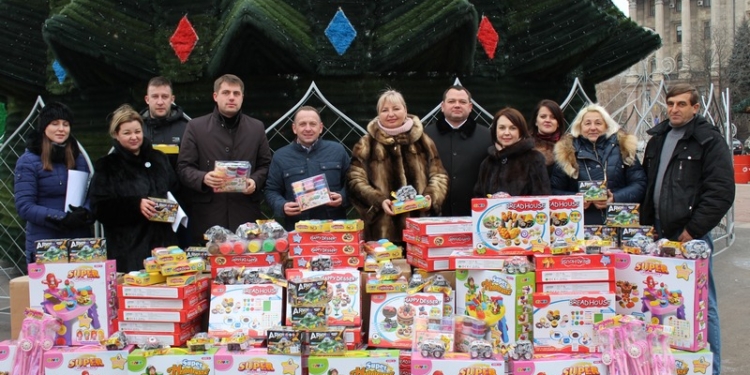 Конфискат на пользу детям: более 1,5 тысяч игрушек получили дошкольные учебные заведения Николаева