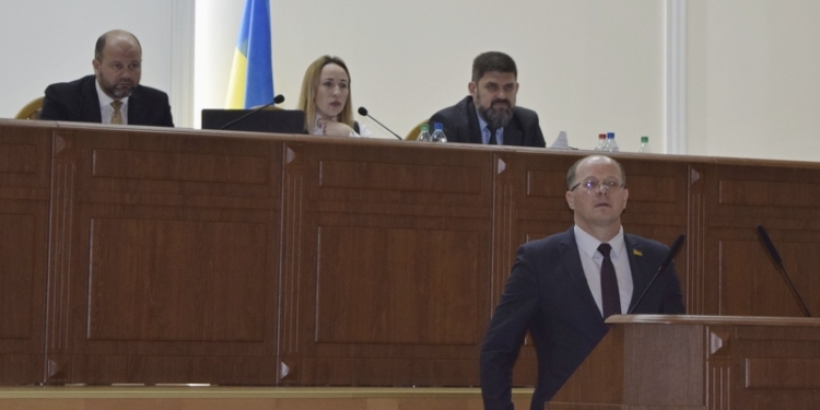 Изменения в Устав КП «Николаевский международный аэропорт» депутаты Николаевского облсовета внесли только со второй попытки