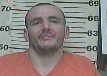 Что такое «не везет»: в США сбежавший преступник случайно сел в авто к полицейскому