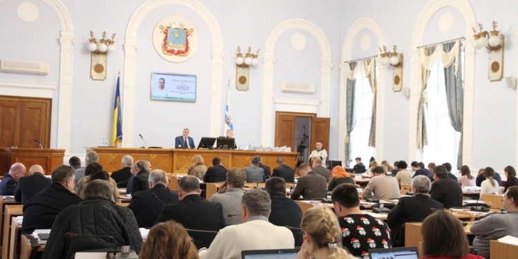 Бюджет Николаева на 2019 год принят. Депутаты увеличили его доходную часть на 121 млн.грн.