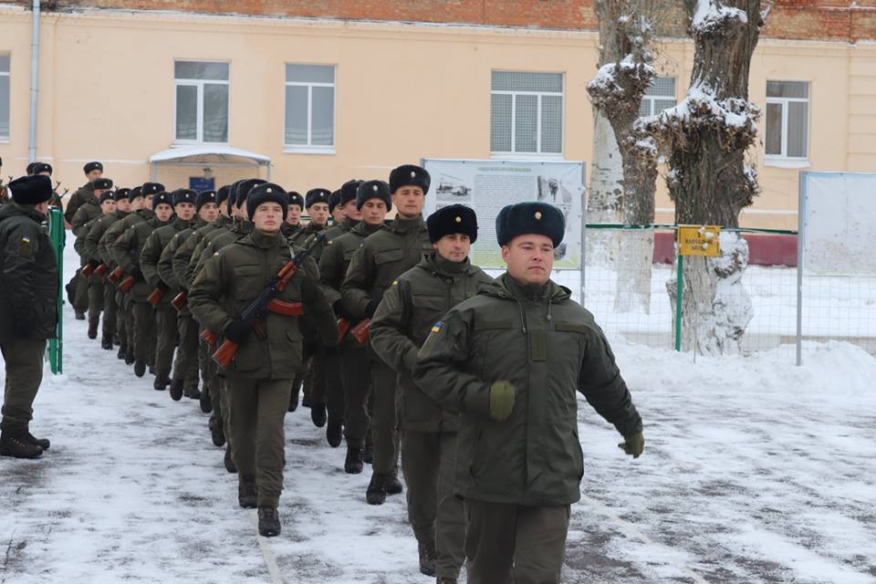 Призывники с Николаевщины, попавшие в ряды Нацгвардии, приняли присягу на верность народу Украины 4