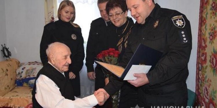 Освободитель Николаева, ветеран МВД Григорий Заговалов отметил 100-летний юбилей