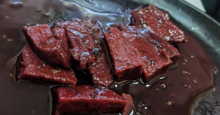 В Израиле произвели веганское мясо – его напечатали