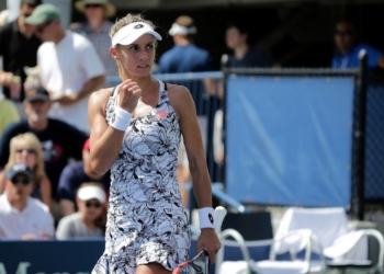 Южноукраинская теннисистка успешно начала сезон, выйдя во второй круг турнира в Австралии