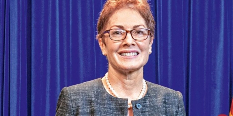 Посол США в Украине исключила снятие санкций с России