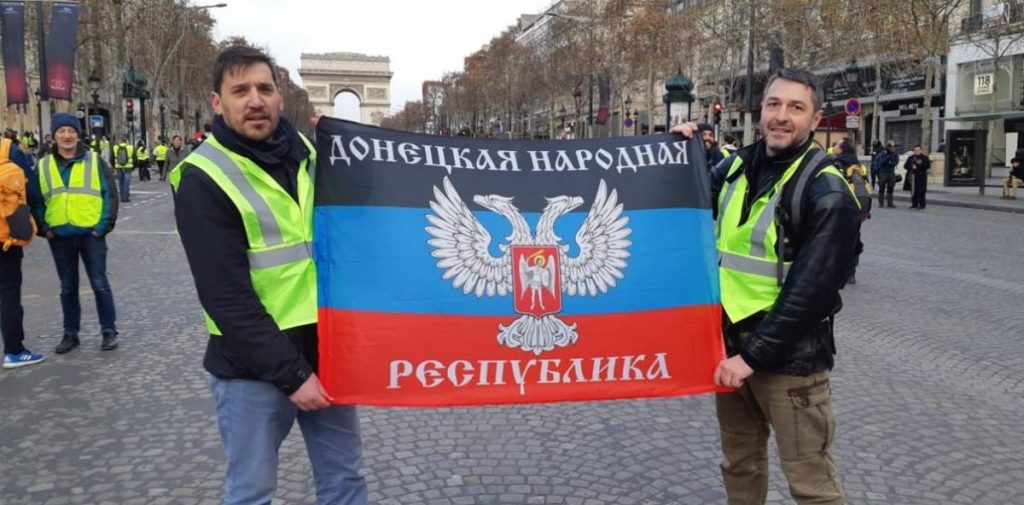 Спецслужбы Франции начали расследование о влиянии России на протесты "желтых жилетов" 1