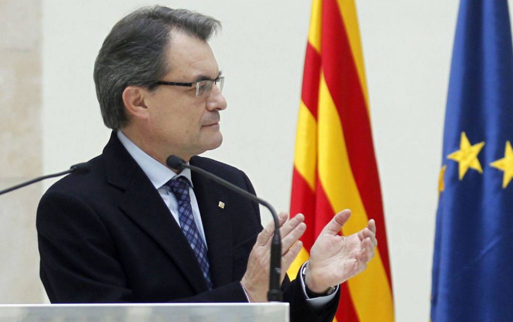 Суд смягчил приговор экс-главе правительства Каталонии 1