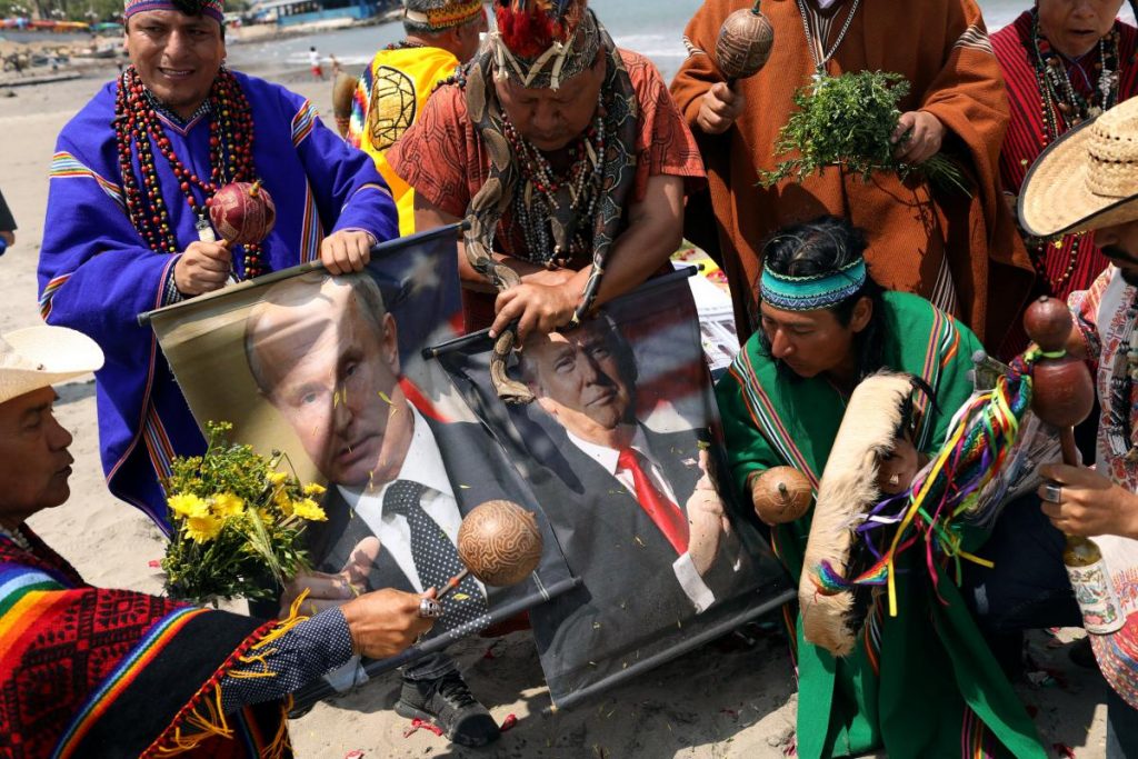 Перуанские шаманы предсказали, что Трамп, Путин и Ким Чен Ын будут вести себя хорошо в 2019 году 9