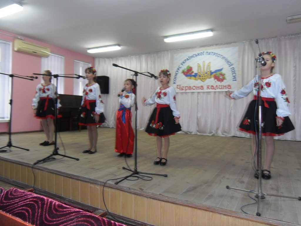 В Николаеве состоялся ХХІІ конкурс украинской патриотической песни "Червона калина" 5