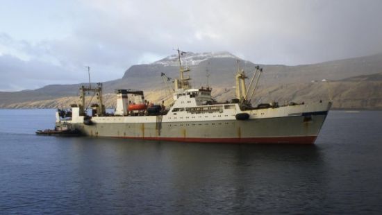 У берегов архипелага Шпицберген потерпел крушение норвежский траулер с 14 людьми на борту 5