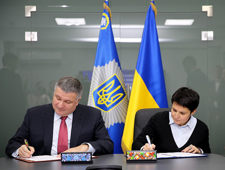 МВД и ЦИК впервые подписали меморандум о сотрудничестве 3