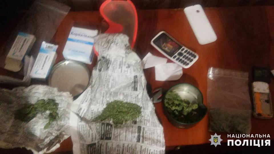 В Вознесенском районе полиция изъяла 1,5 кг готовой к употреблению марихуаны 3