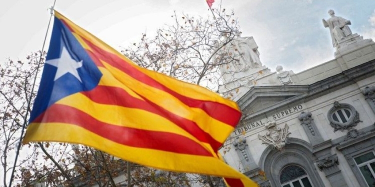 Лидеры “независимой” Каталонии решили прекратить голодовку