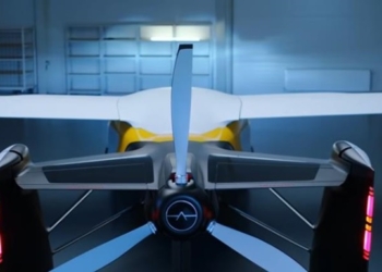 В Словакии через год начнутся продажи летающих автомобилей