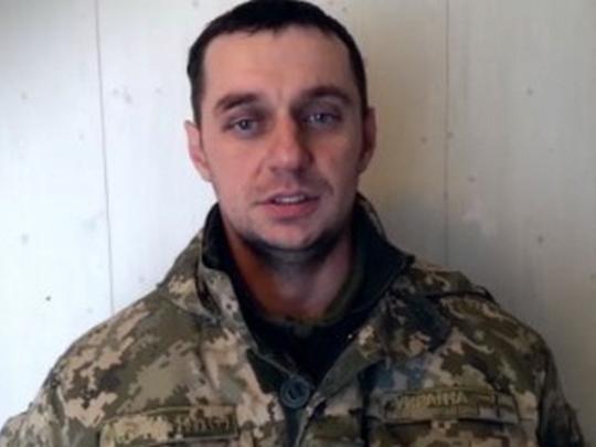 Захваченный РФ украинский моряк заявил россиянам, что он является военнопленным 1