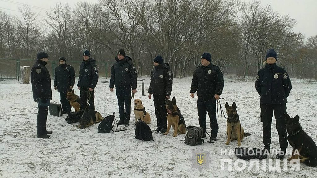 Тревога, но учебная: полицейские Николаева живо собрались с «тревожными чемоданчиками» 8