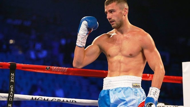 Гвоздик нокаутировал Стивенсона и стал чемпионом мира WBC