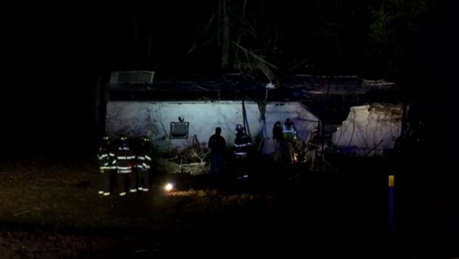 В США автобус с детской футбольной командой попал в ДТП: есть погибший и десятки пострадавших