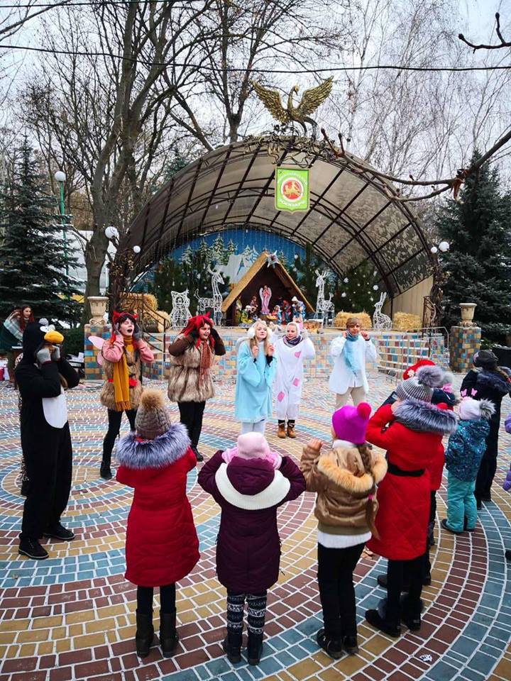 Пока город еще в ожидании, святой Николай побывал в Николаевском зоопарке 9