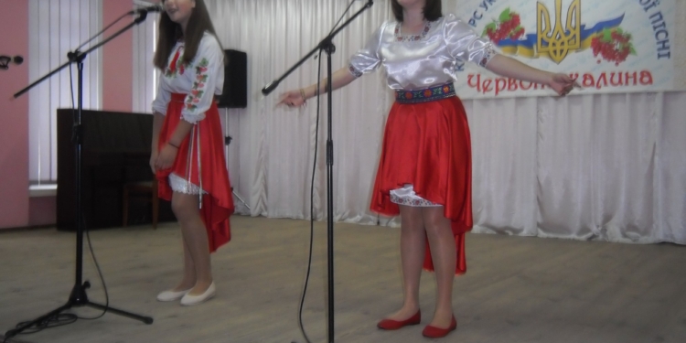 В Николаеве состоялся ХХІІ конкурс украинской патриотической песни “Червона калина”