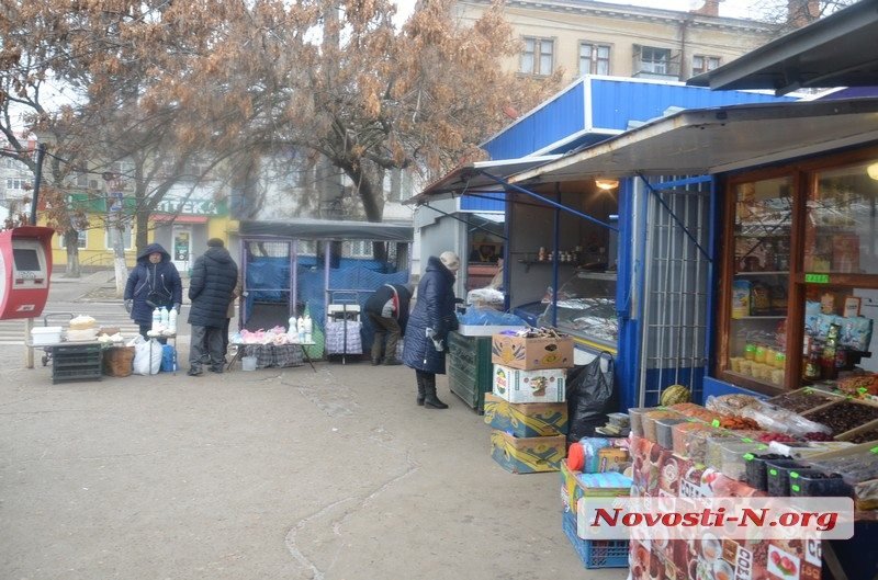 В Николаеве демонтируют большую часть рынка «Минутка» 17