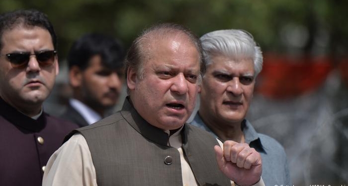 Экс-премьера Пакистана приговорили к семи годам лишения свободы