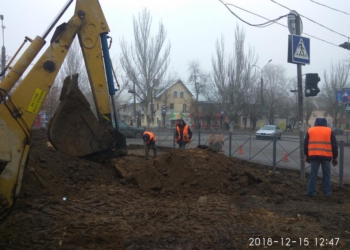 В Корабельном районе взялись за ремонт тротуаров и благоустройство ключевого перекрестка. Обещают, что будет красиво