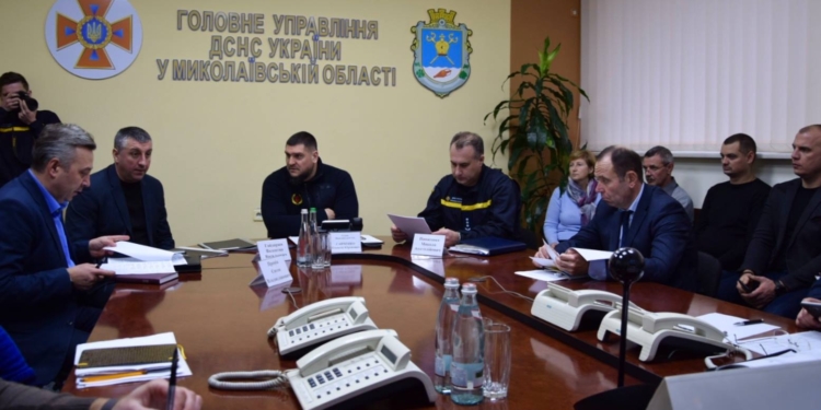 В ожидании непогоды. “Под особым контролем – системы жизнеобеспечения, энергоснабжения и транспортное сообщение”, – Алексей Савченко