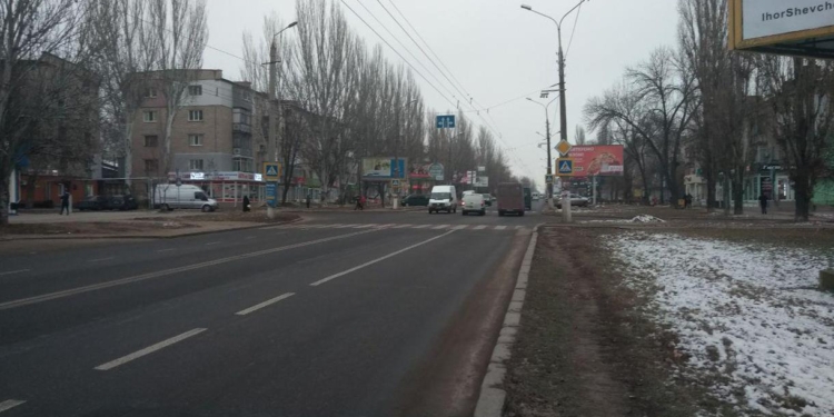 Патрульные согласовали установку светофора на аварийном перекресте ул. Первая Линия и пр. Мира