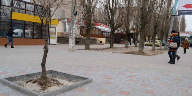 Завершено благоустройство перекрестка пр. Богоявленского и ул. Океановской в Корабельном районе