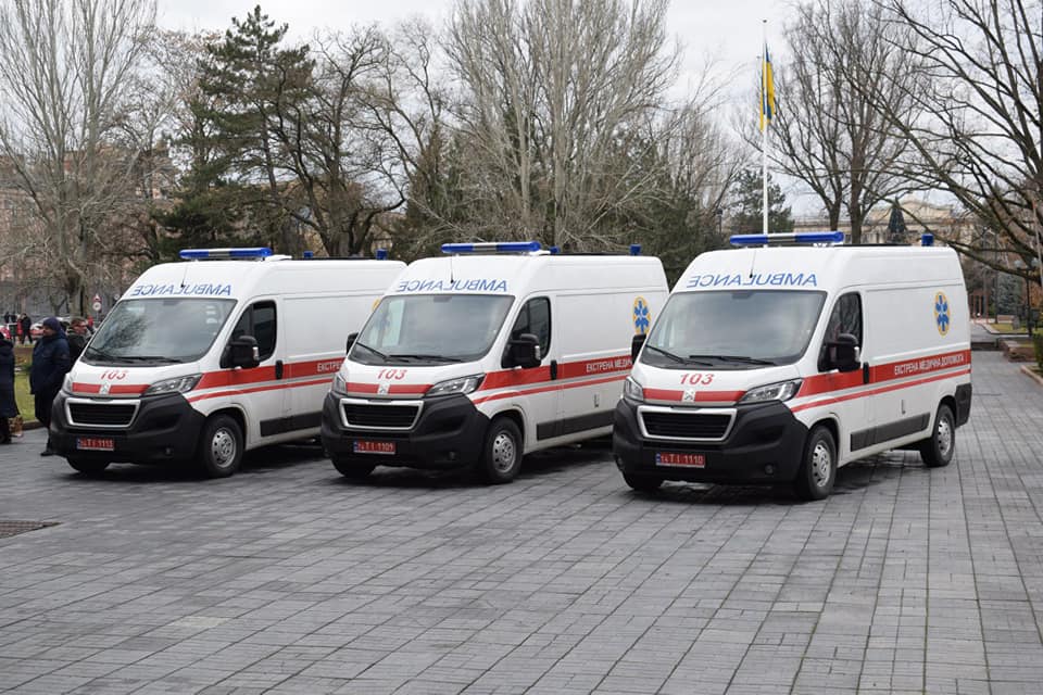 Николаевскому областному центру экстренной медицинской помощи и медицины катастроф передали 6 «скорых» 5