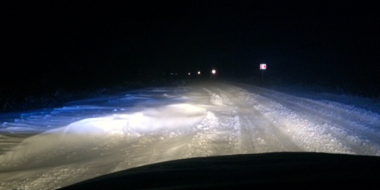 На Николаевщине из-за непогоды заблокирована трасса М-13 в Арбузинском районе