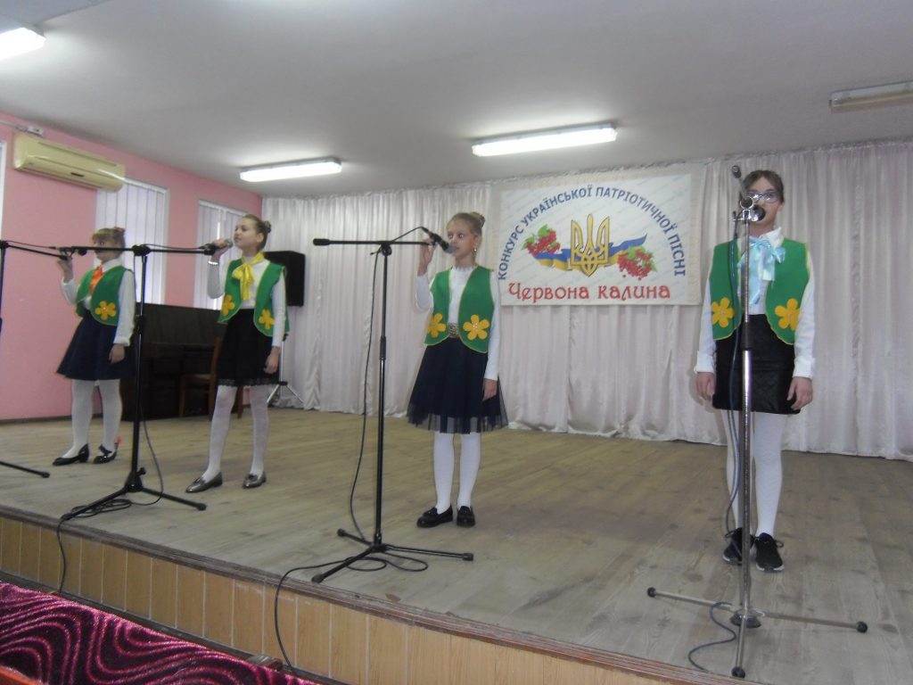 В Николаеве состоялся ХХІІ конкурс украинской патриотической песни "Червона калина" 11
