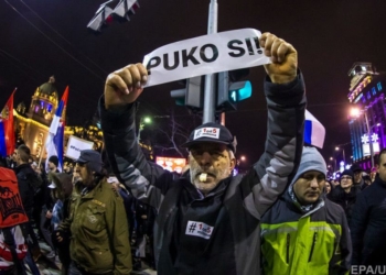 В Сербии снова протестуют против президента