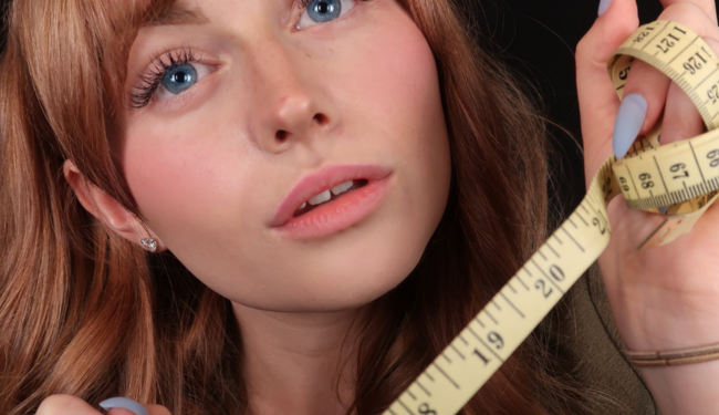 Заработать шепотом: девушка из Британии смогла