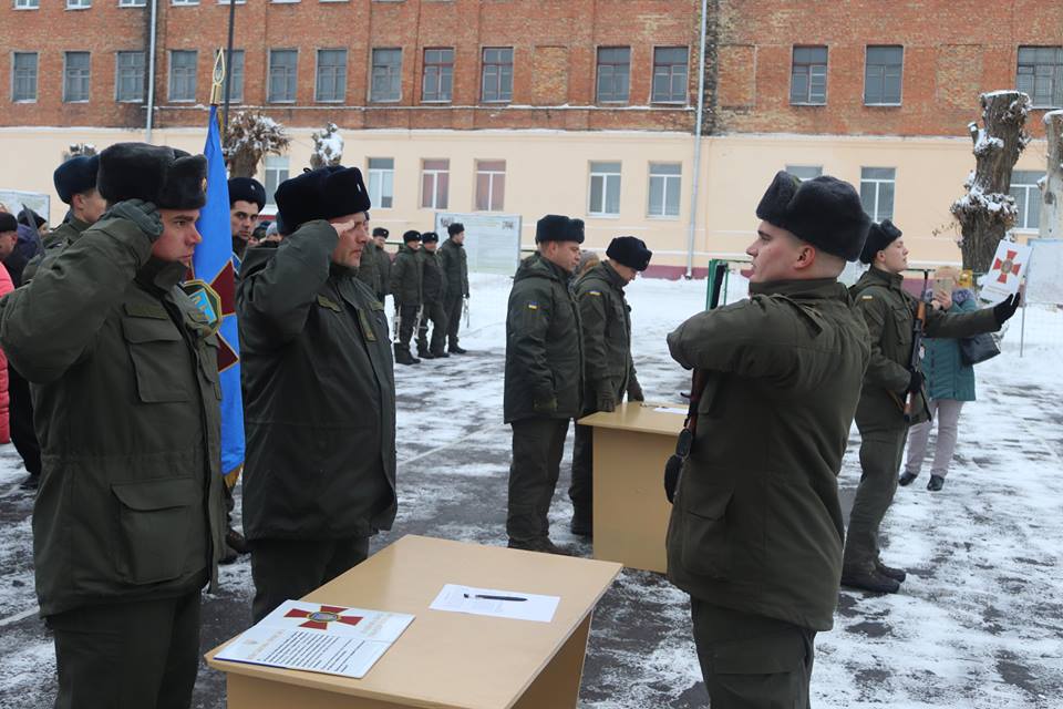 Призывники с Николаевщины, попавшие в ряды Нацгвардии, приняли присягу на верность народу Украины 18