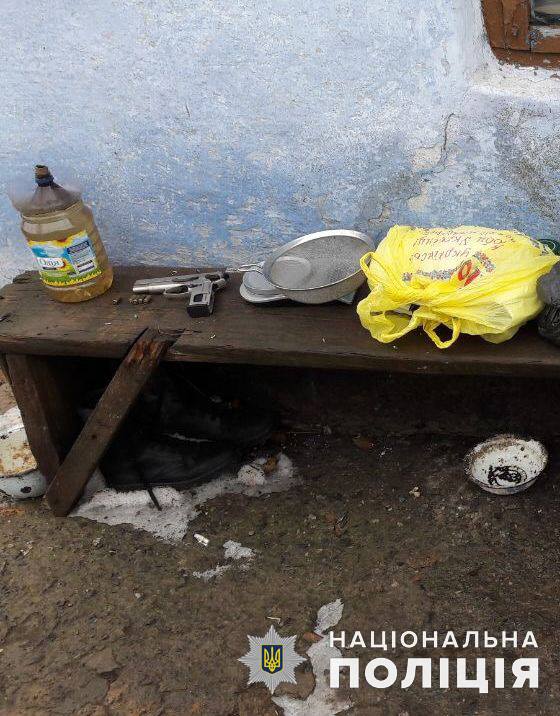У двух жителей Баштанского района полиция Николаевщины изъяла почти 9 кг конопли 17